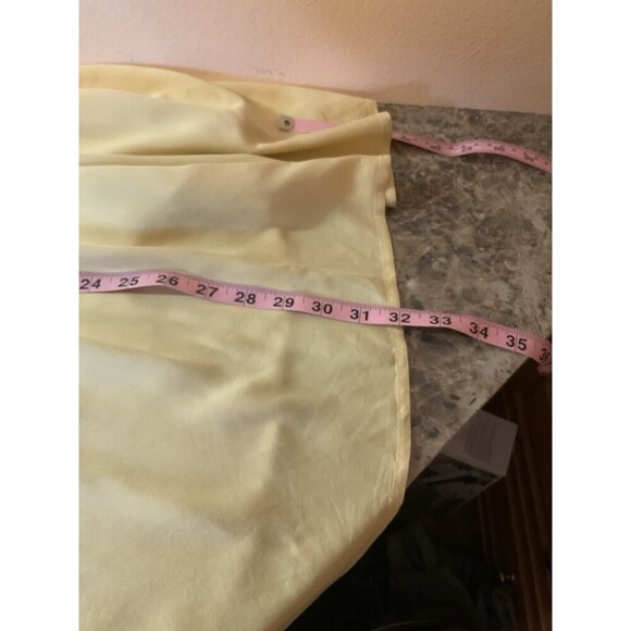 Chico’s Women’s 2 US L Yellow Long Sleeve Dressy Top High Low Silky Workwear - Picture 10 of 11
